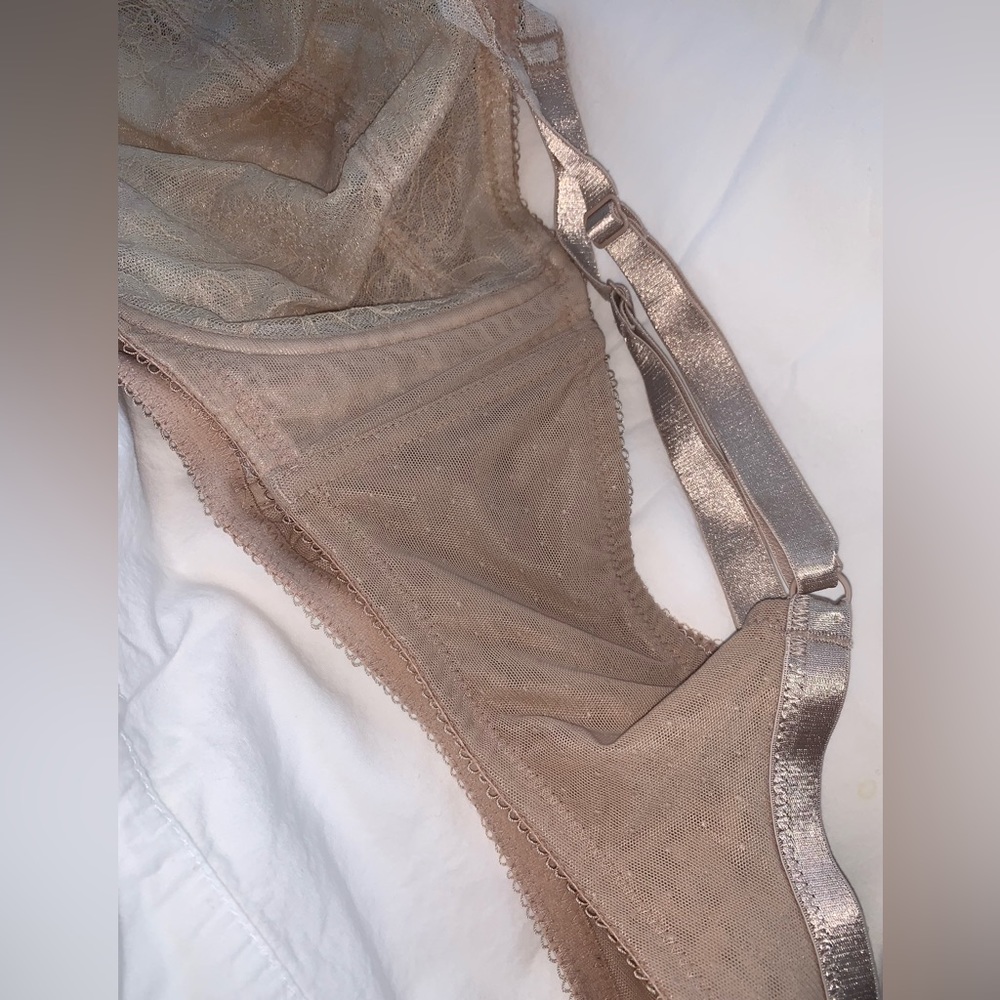 WACOAL 855186 RETRO CHIC unlined
Chantilly Lace Toast UW Minimizer Bra 42H - Picture 8 of 14